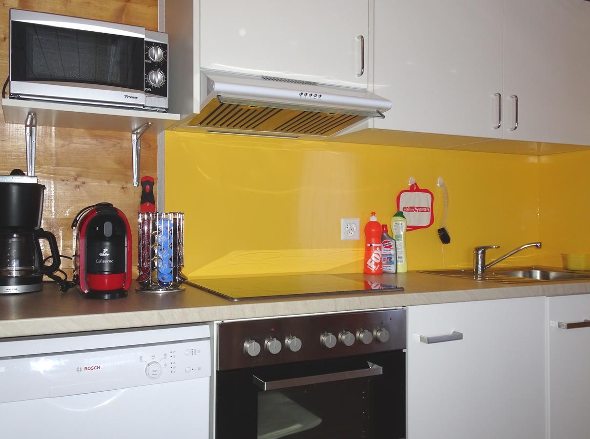 Sunnegga Apartment เกรเชิน ภายนอก รูปภาพ